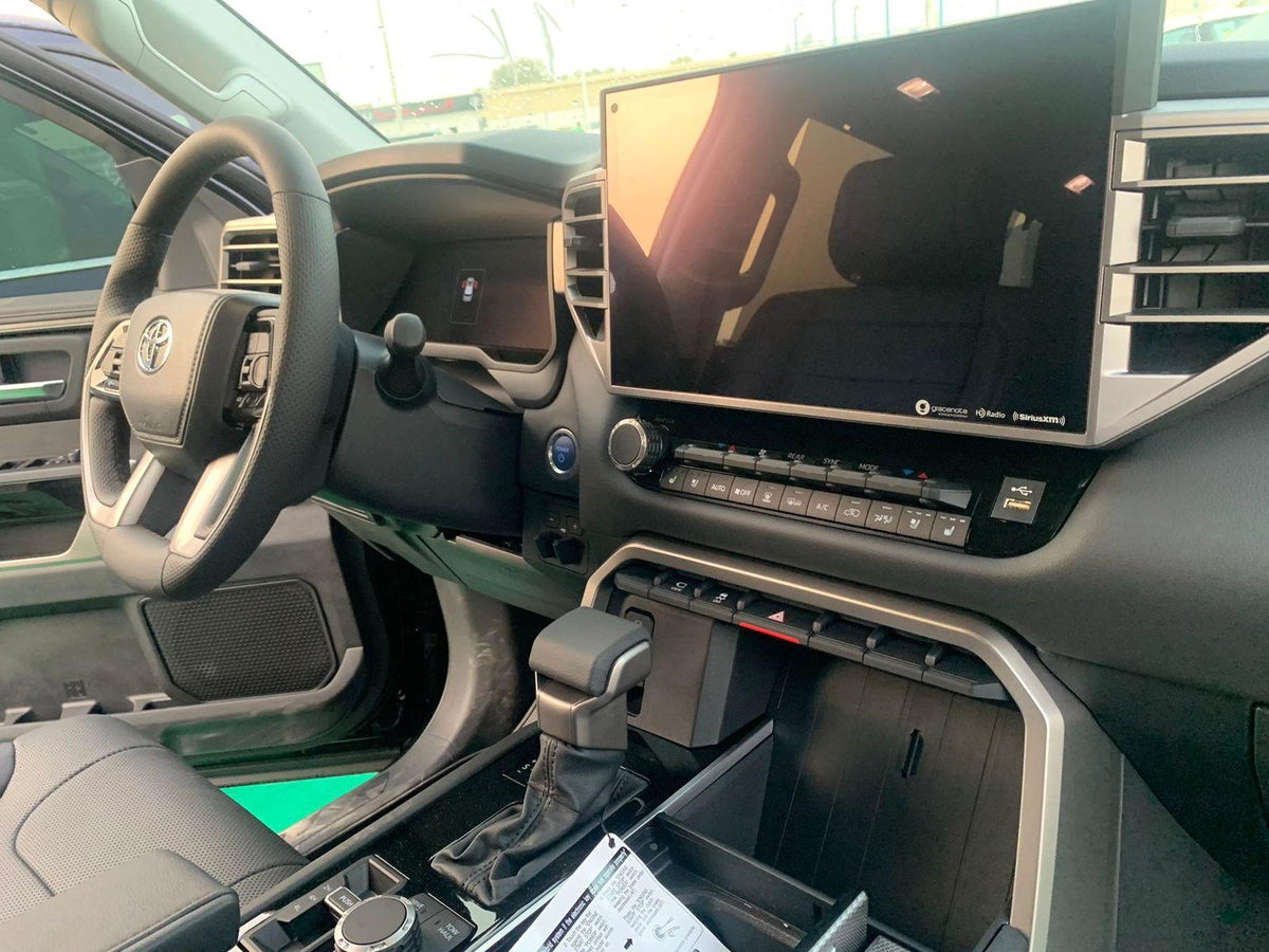 New Toyota Sequoia-3-3