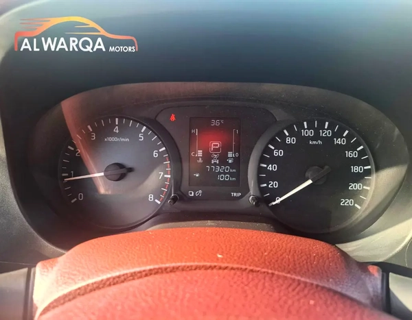 Nissan Navara SE 2022 - GCC Specs - 4x4 Automatic Gear