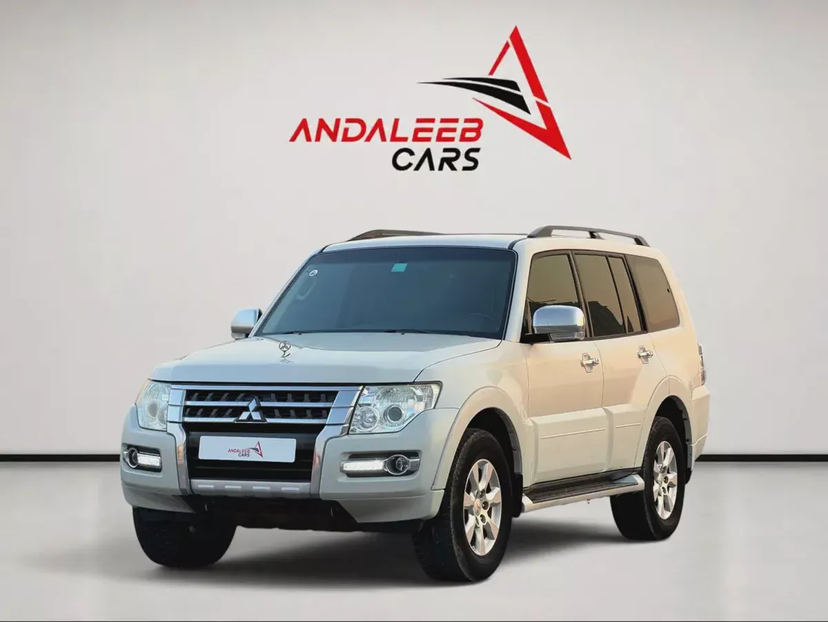 MITSUBISHI PAJERO GLS V6 | 7-SEATER 4WD SUV | GCC | 2016