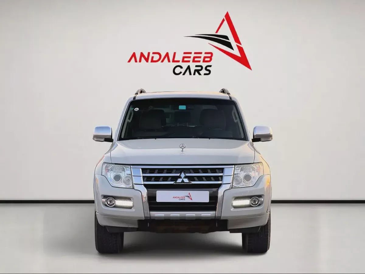 MITSUBISHI PAJERO GLS V6 | 7-SEATER 4WD SUV | GCC | 2016-1-1