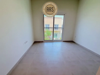 READY TO MOVE SPACIOUS 3BR+MAID VILLA AVAILABLE FOR RENT-5