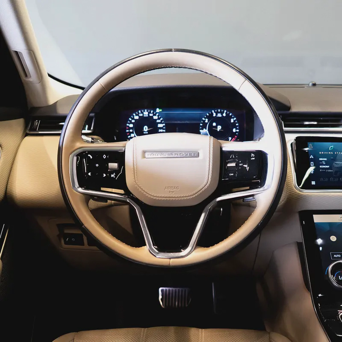 AED 2,490 P.M • 0% Downpayment •  Range Rover Velar P250 R-Dynamic SE • 1 Year Warranty-8-8