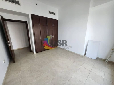 HUGE BALCONY | 3BHK IN MARINA VIEW | FOR FAMILY 180K-14
