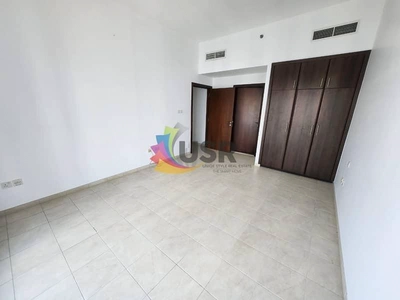 HUGE BALCONY | 3BHK IN MARINA VIEW | FOR FAMILY 180K-18