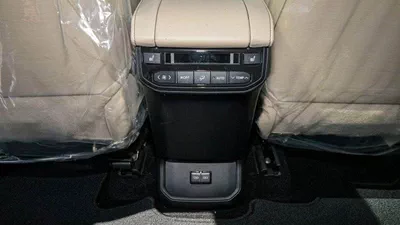 Toyota Highlander VXR 2.5L Hybrid VXR (AWD)-14