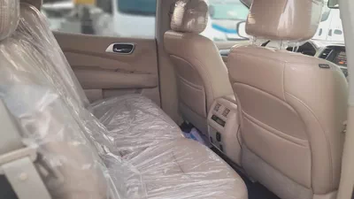 Nissan Pathfinder SV 2017 GCC Specs - Family SUV in Excellent Condition-15