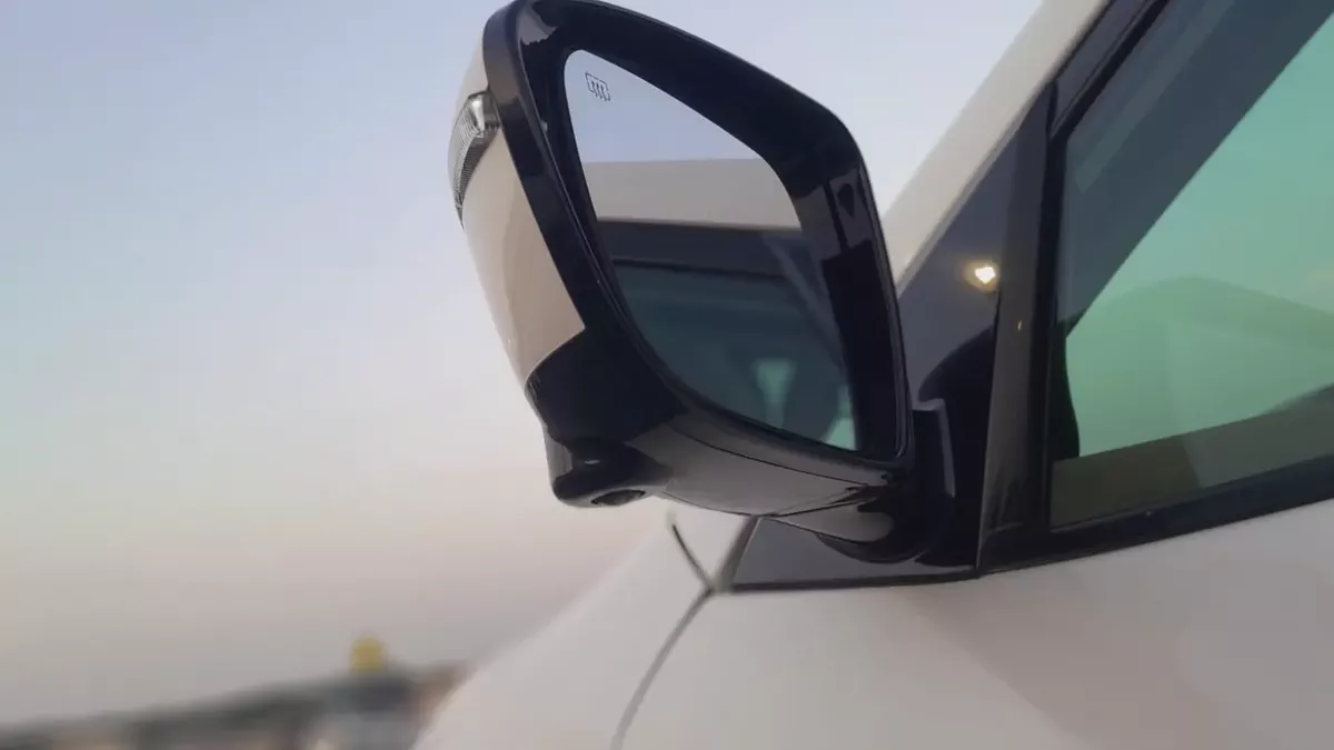 Nissan Pathfinder SV 2017 GCC Specs - Family SUV in Excellent Condition-19-19