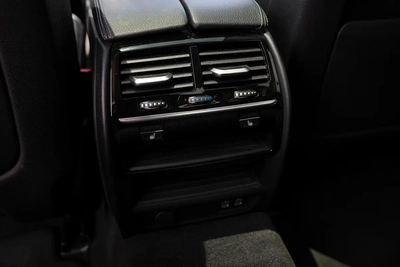 BMW 520i 2020 - Korean Specs - Excellent Condition-2