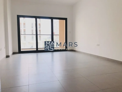 Private balcony | Kitchen Appliances | Community view |-3