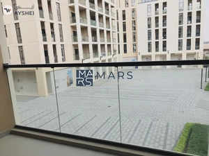 Private balcony | Kitchen Appliances | Community view |