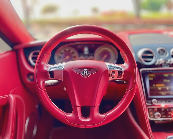 Bentley Continental GT 2015 GCC Specs