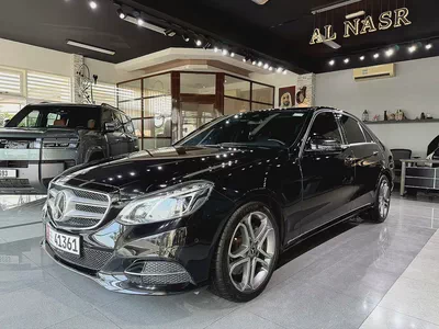 Only 83K KM !! - Hybrid - E 400 - Full Option - Amazing Condition-0