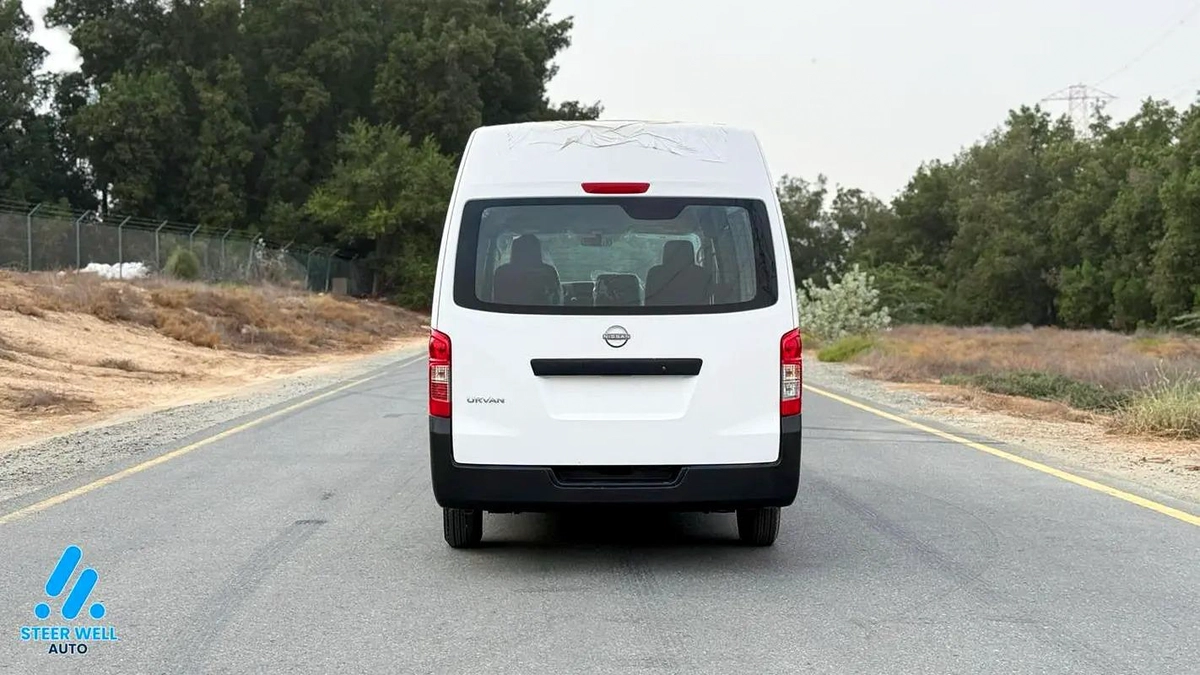 2025 Nissan Urvan NV350 Highroof Delivery Van GCC White Automatic-11-11