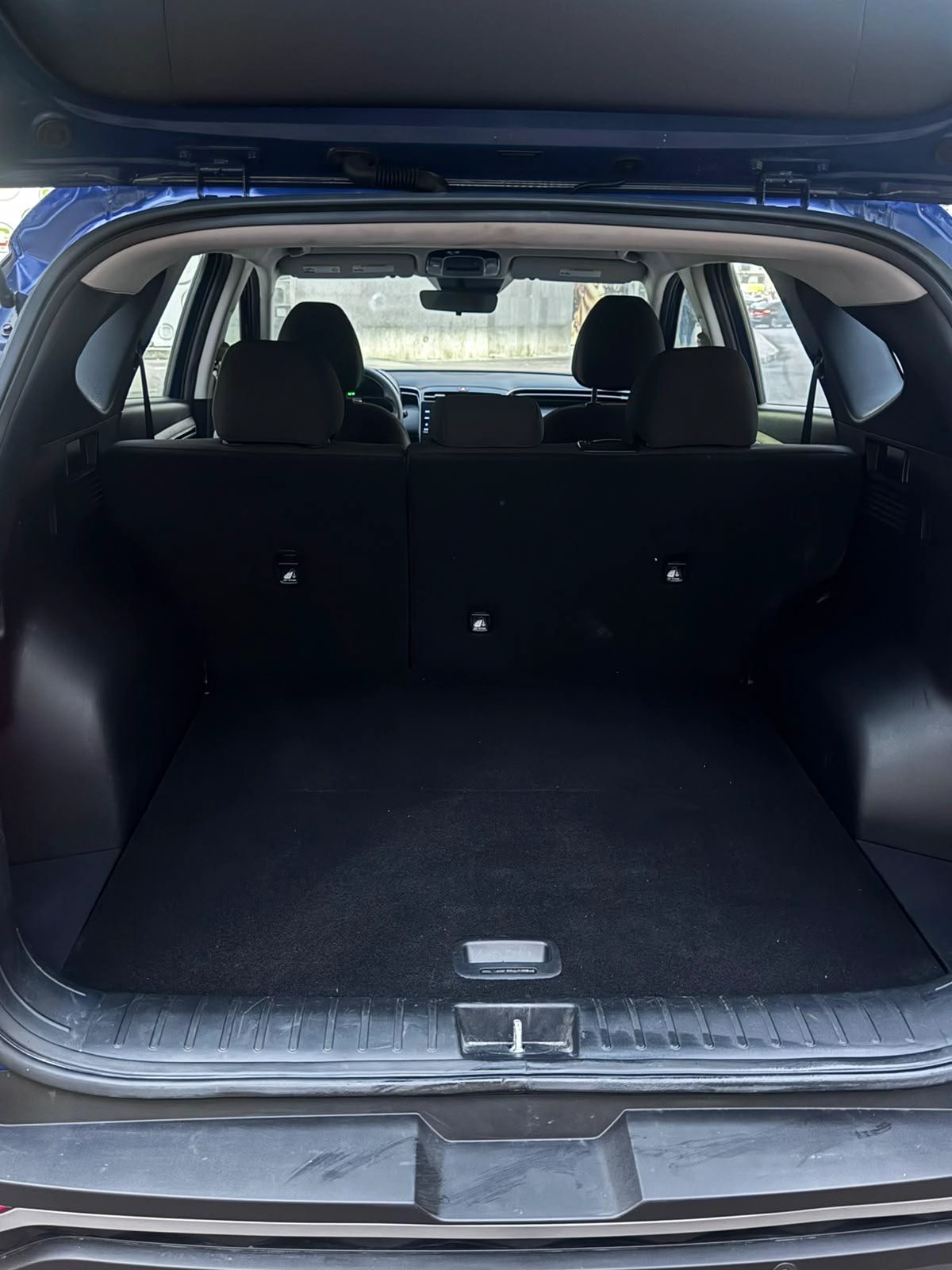 Hyundai Tucson  Model 2023 low mileage  55,000 KM-2-2