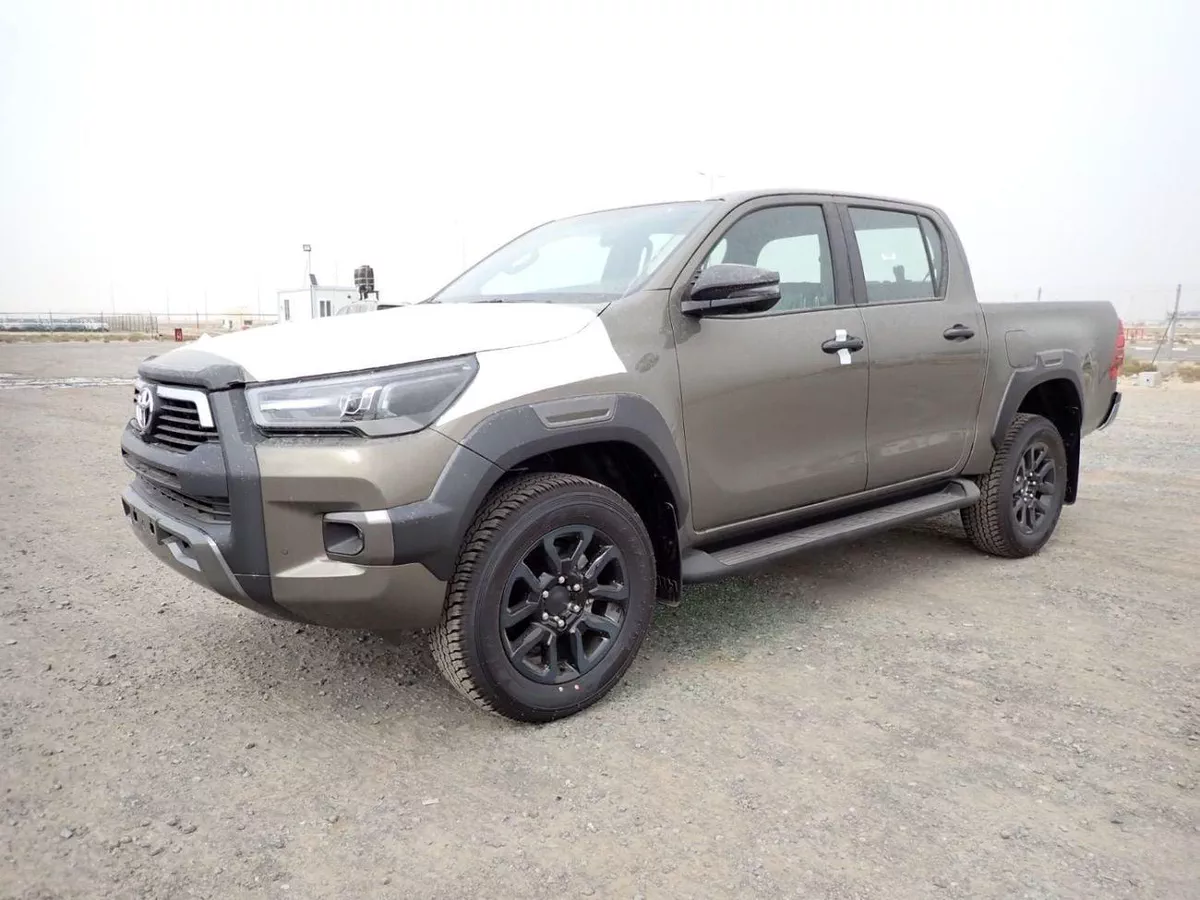 Toyota Hilux ADVENTURE-1-0