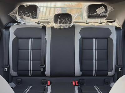 Volkswagen T ROC 300TSI Black Edition 1.5L Petrol 2025 Export Price @ 72,500 AED-7