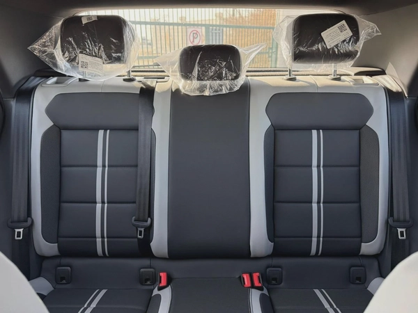 Volkswagen T ROC 300TSI Black Edition 1.5L Petrol 2025 Export Price @ 72,500 AED