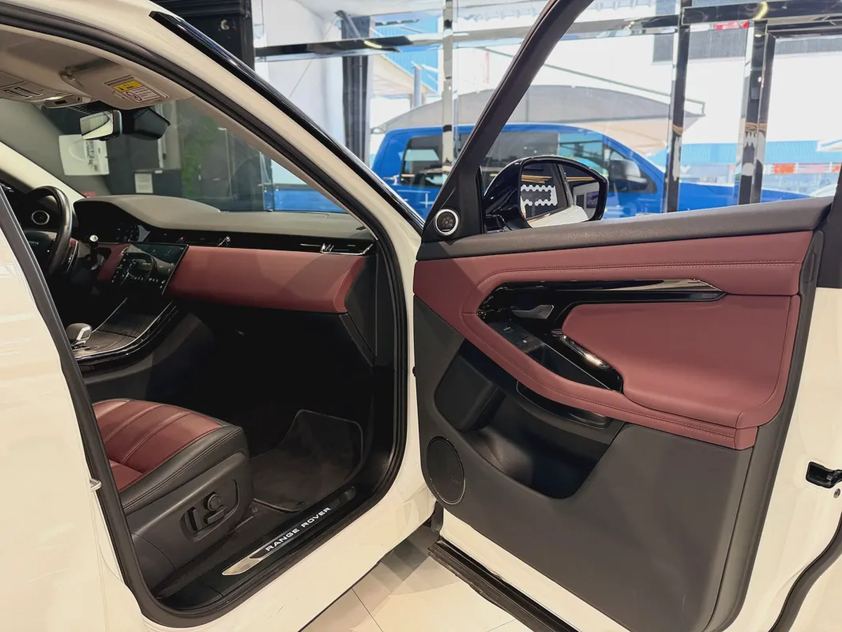 2024 Land Rover Range Rover Evoque P250 SE | Korean Specs | Brand New Condition-14-14