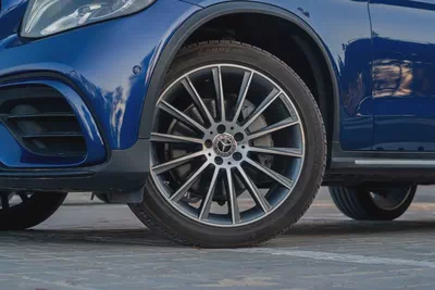MERCEDES GLC300 COUPE AMG 2018-7