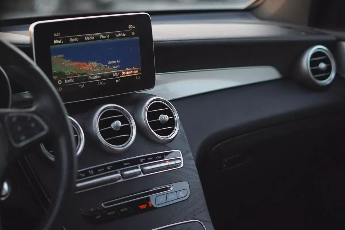 MERCEDES GLC300 COUPE AMG 2018-10-10