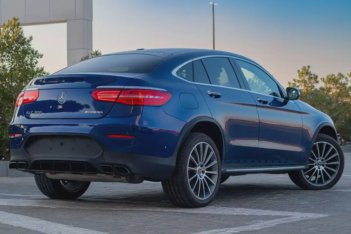 MERCEDES GLC300 COUPE AMG 2018-5-5