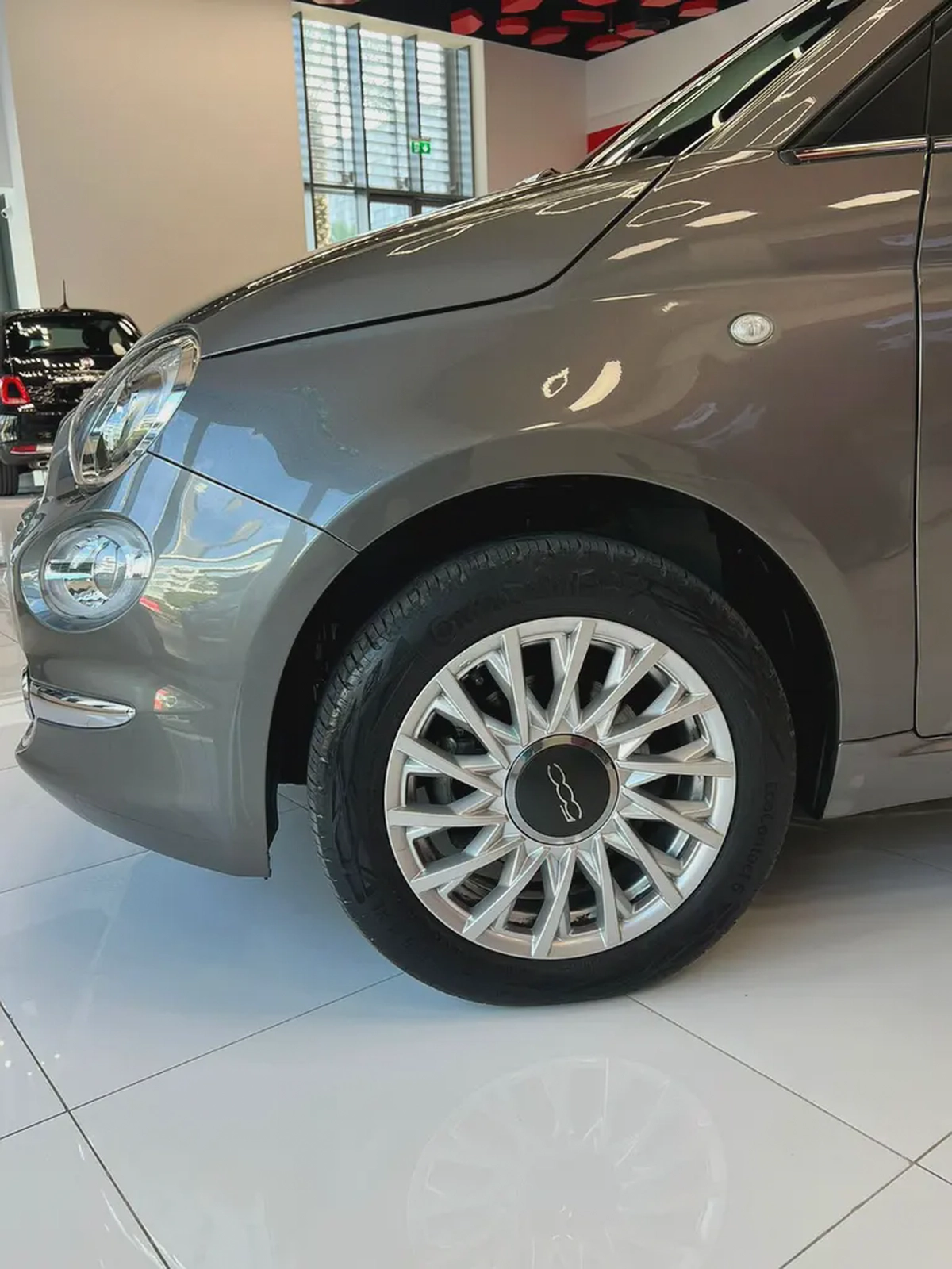 Fiat 500 Dolce Vita Cabrio Hatchback 1.4L-3-3