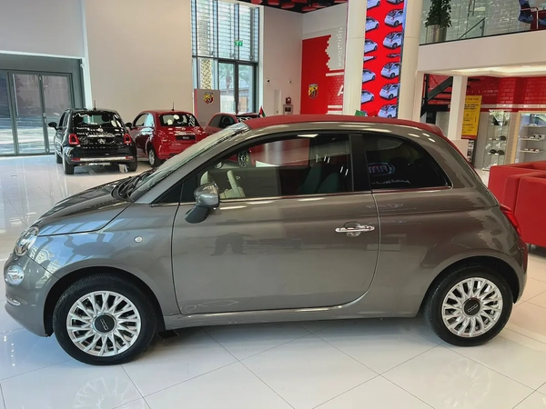 Fiat 500 Dolce Vita Cabrio Hatchback 1.4L