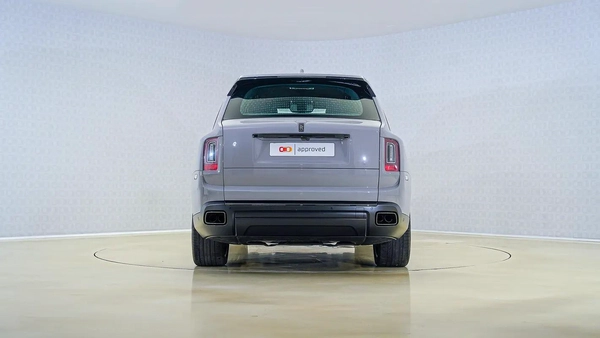 Rolls-Royce Cullinan Black Badge