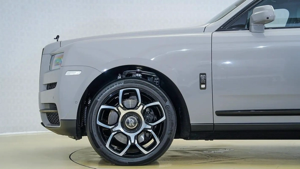 Rolls-Royce Cullinan Black Badge