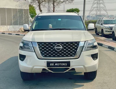Nissan Patrol LE Titanium 2023 GCC Specs with 83,600 Km Driven-2