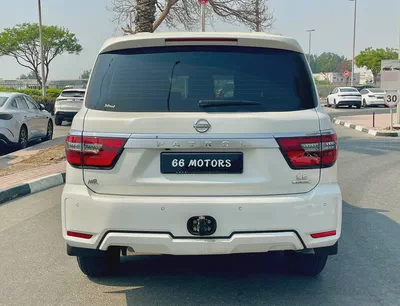 Nissan Patrol LE Titanium 2023 GCC Specs with 83,600 Km Driven-4