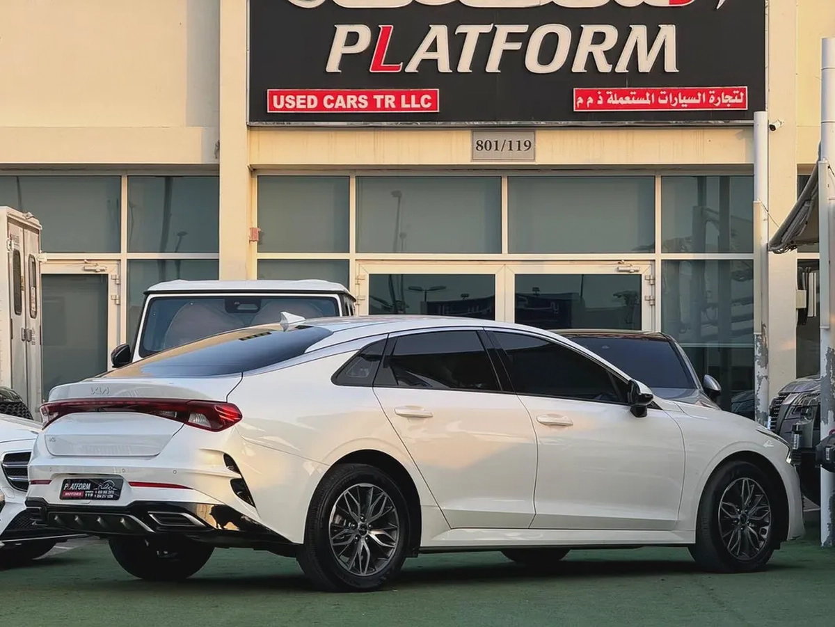 Kia K5 model 2023 gcc original paint (last price ) كيا K5 موديل ٢٠٢٣ خليجي صبغ وكالة السعر نهائي-1-1
