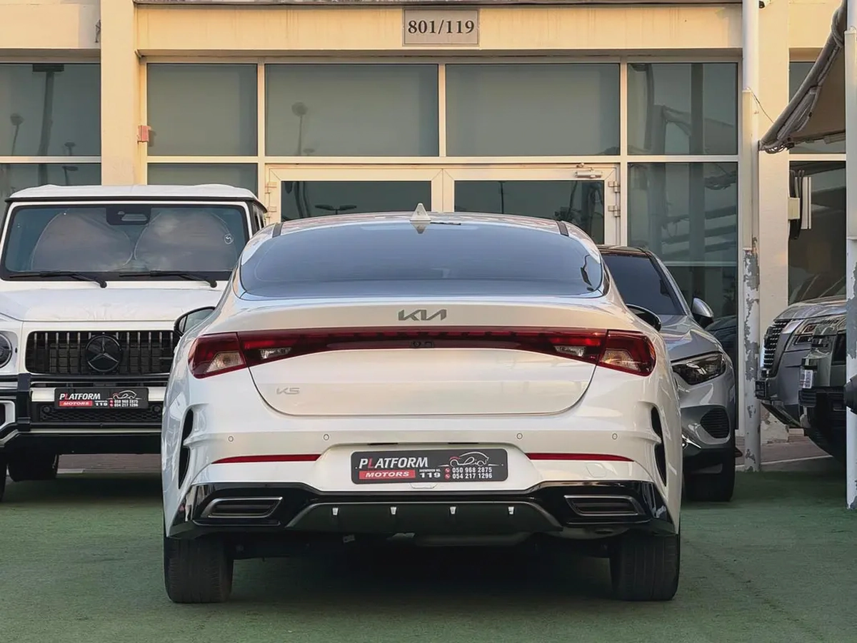 Kia K5 model 2023 gcc original paint (last price ) كيا K5 موديل ٢٠٢٣ خليجي صبغ وكالة السعر نهائي-3-3