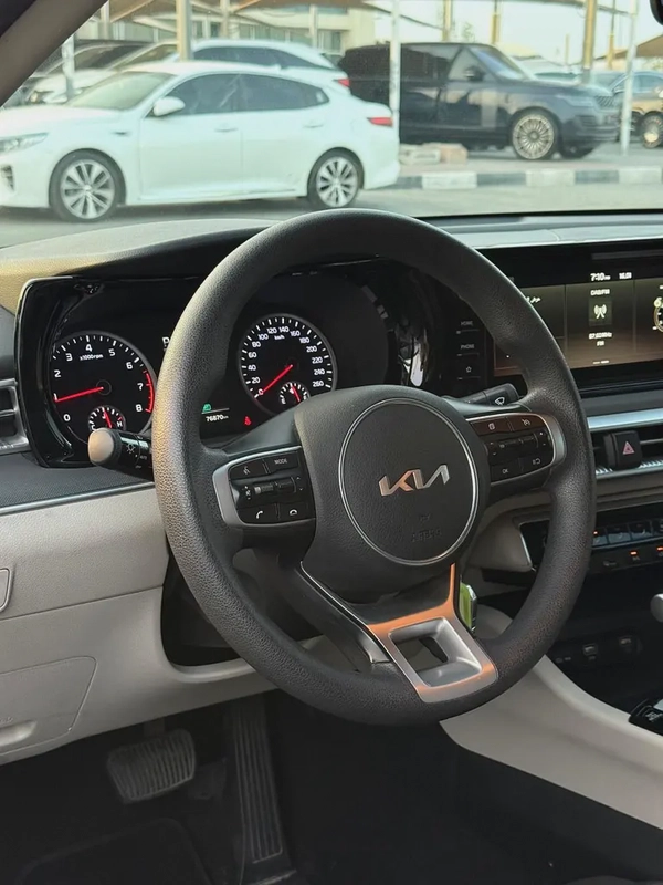 Kia K5 model 2023 gcc original paint (last price ) كيا K5 موديل ٢٠٢٣ خليجي صبغ وكالة السعر نهائي