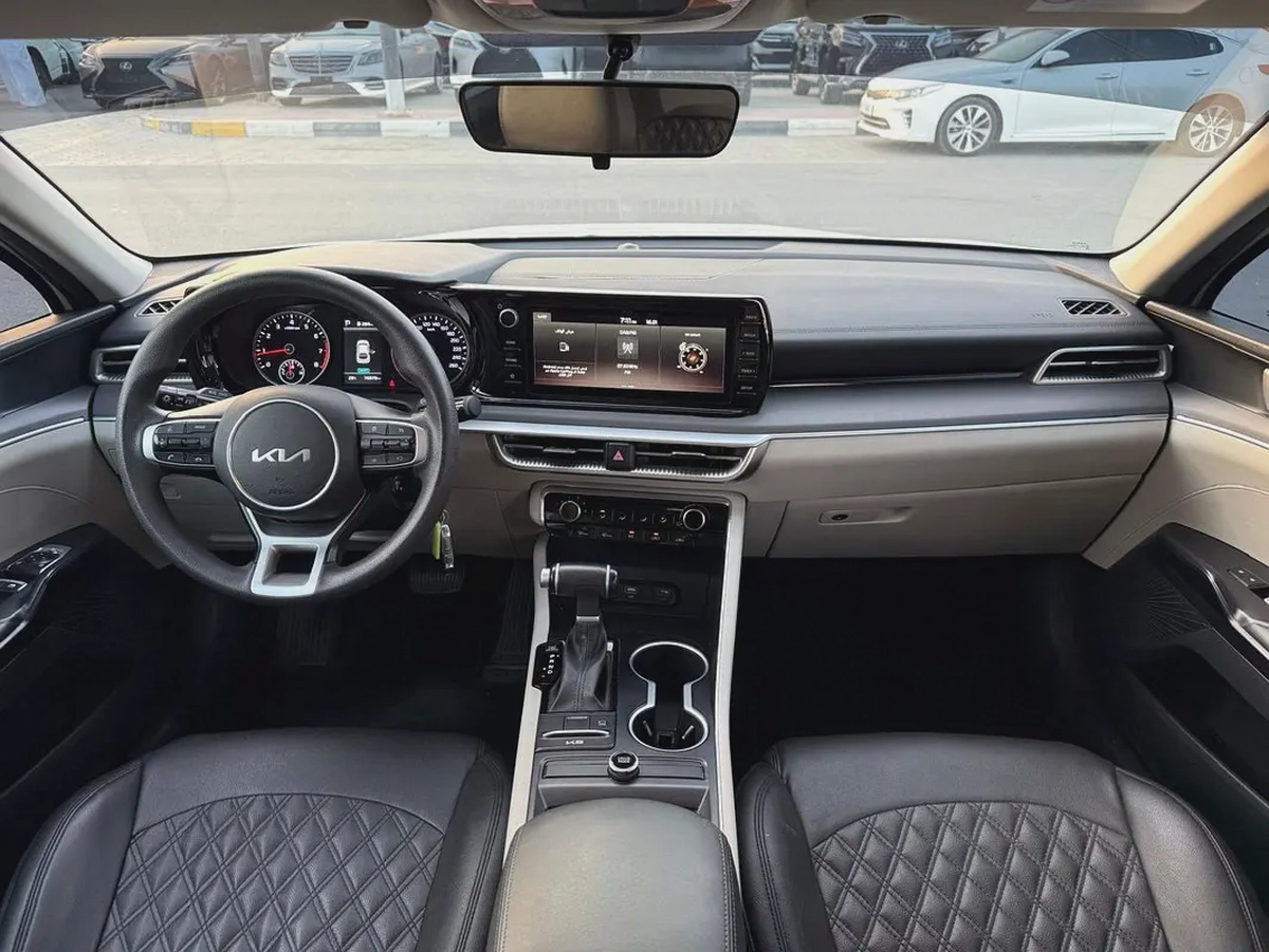 Kia K5 model 2023 gcc original paint (last price ) كيا K5 موديل ٢٠٢٣ خليجي صبغ وكالة السعر نهائي-10-10