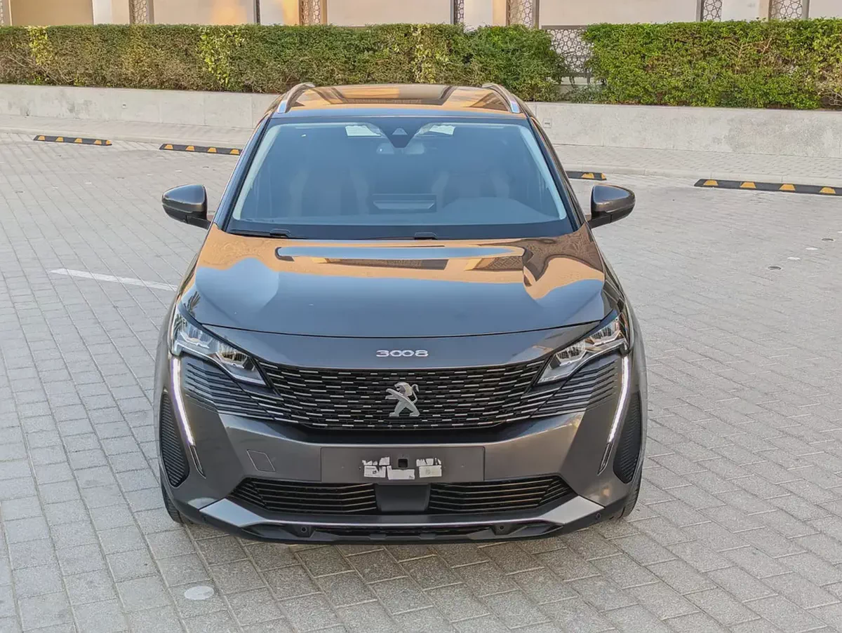 PEUGEOT 3008 ACTIVE 2022 GCC 1.6L ORIGINAL PAINT ACCIDENT FREE IN EXCELLENT CONDITION-17-17