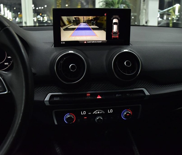 Audi Q2L 30 E-Tron ( 2021 Model ) in White Color Chinese Specs