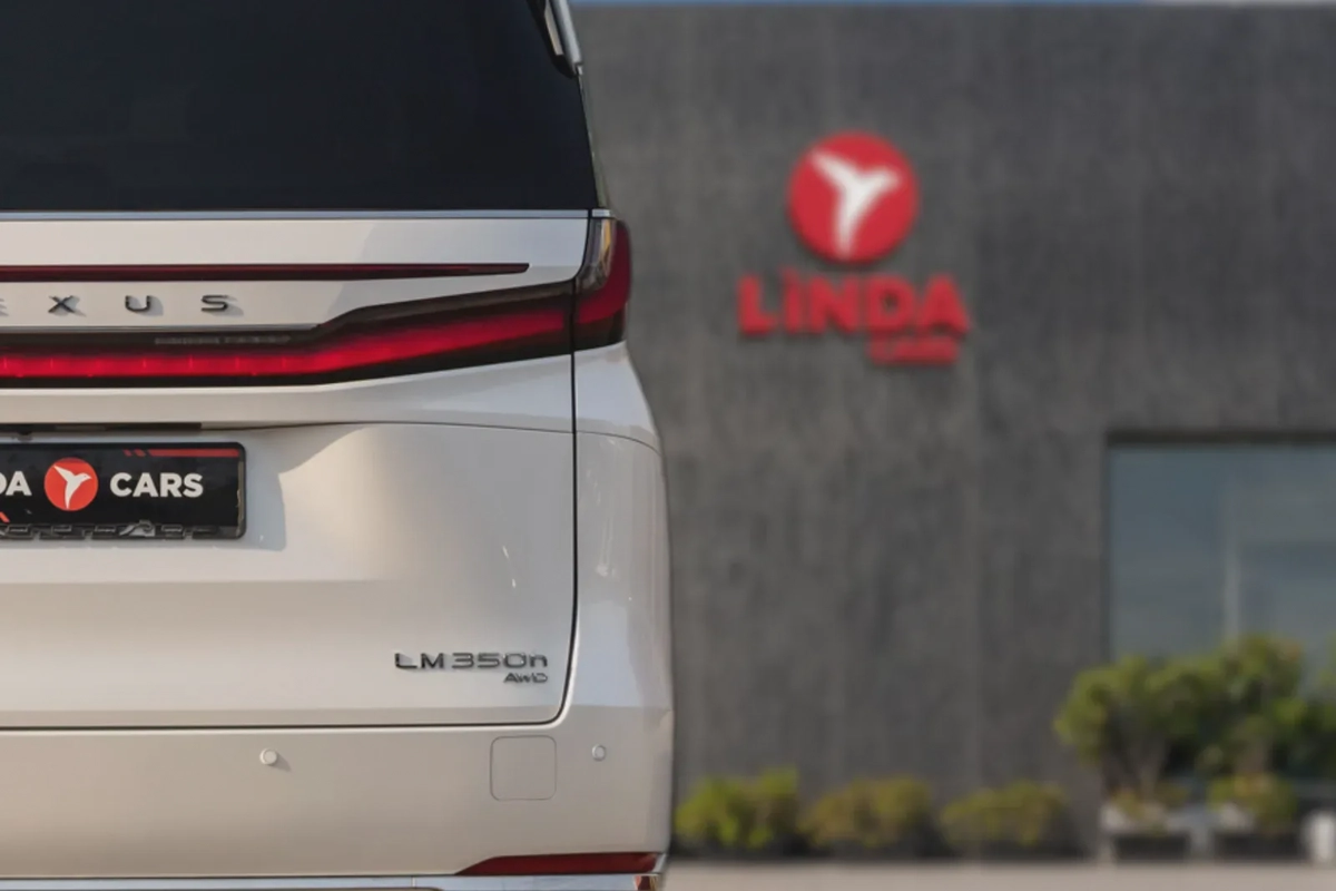 Lexus LM 350h 2024-6-6