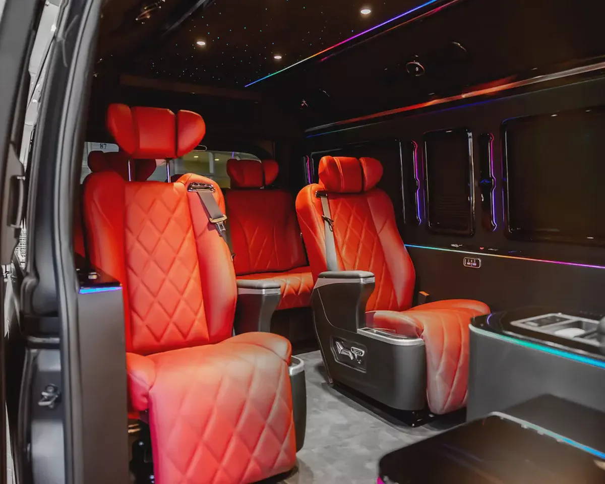 TOYOTA HIACE - 2025 - BRAND NEW - FULL UPGRADE TO VIP - GCC-9-9