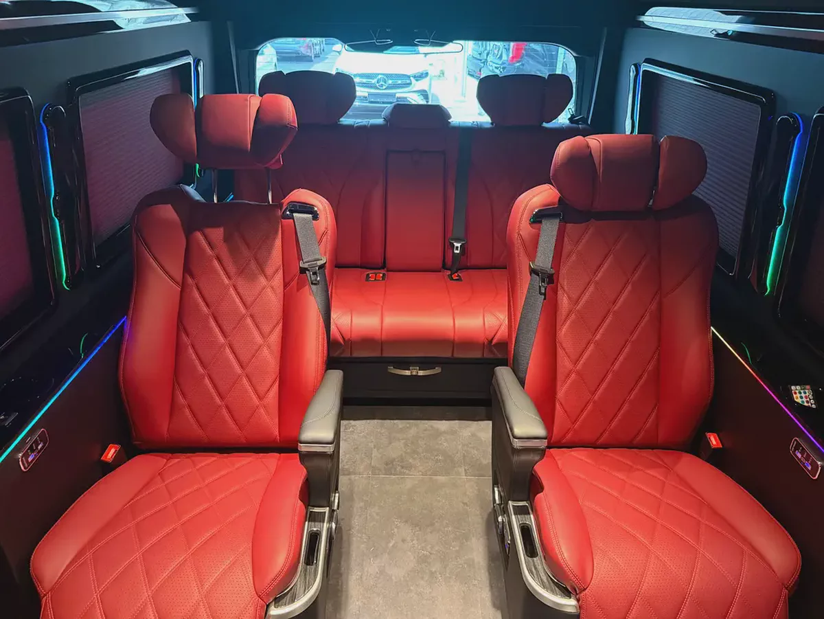 TOYOTA HIACE - 2025 - BRAND NEW - FULL UPGRADE TO VIP - GCC-12-12