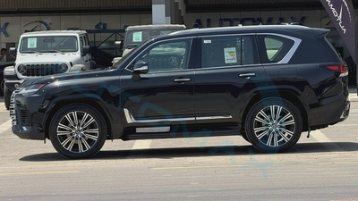 ( For Export / multiple colors ) 2026/2026 Lexus LX 600 BB ‘’Signature’’ 3.5TT V6 AWD GCC BRAND NEW-18