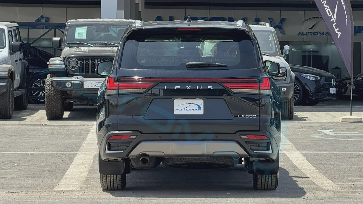 ( For Export / multiple colors ) 2026/2026 Lexus LX 600 BB ‘’Signature’’ 3.5TT V6 AWD GCC BRAND NEW-5-5