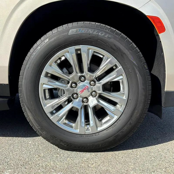 GMC Yukon Denali