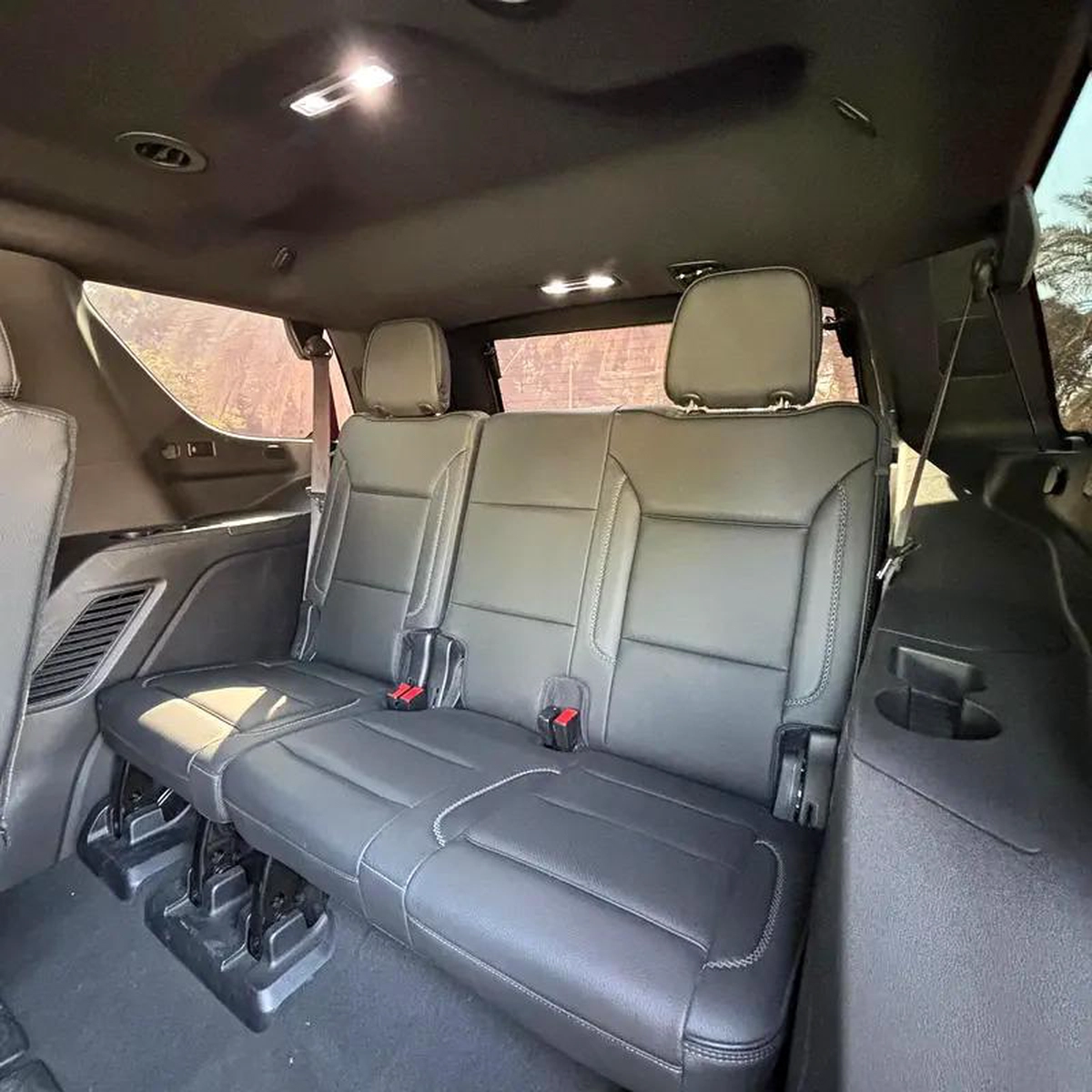 GMC Yukon Denali-2-2