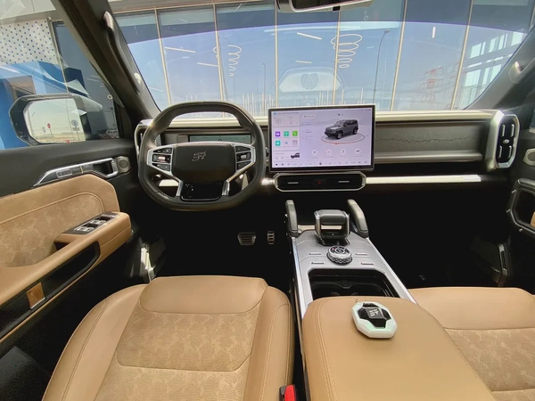 1,598 - MONTHLY | LUXURY PLUS | GCC | AGENCY MAINTAINED | ORIGINAL PAINT