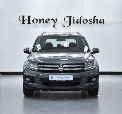 FULL AGENCY SERVICE HISTORY! Volkswagen Tiguan ( 2016 Model ) in Grey Color GCC Specs-0