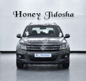 FULL AGENCY SERVICE HISTORY! Volkswagen Tiguan ( 2016 Model ) in Grey Color GCC Specs