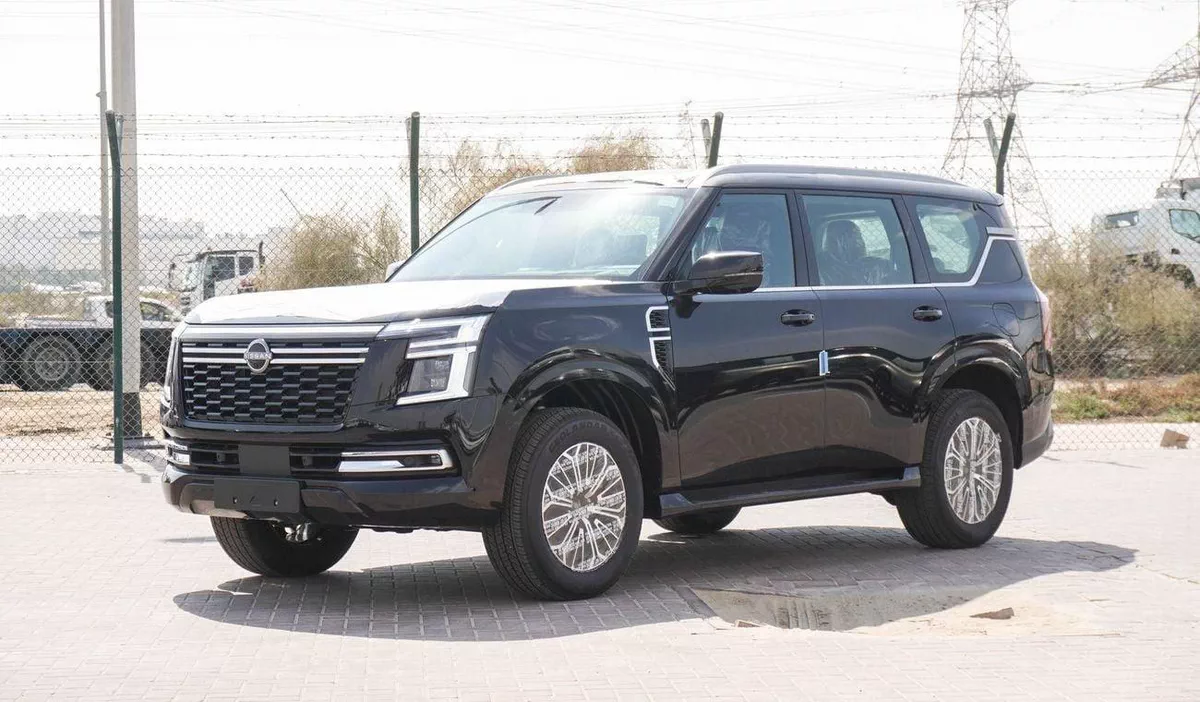 Nissan Patrol SE PLATINUM CITY PLATINUM 3.8L V6-2-0