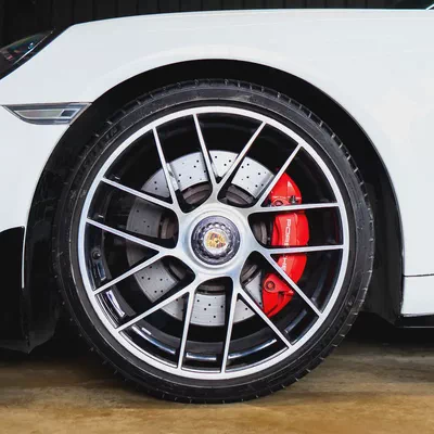 AED 10,595 p.m • 0% Downpayment • Porsche 911 Turbo (991) • 1 Year Warranty-7