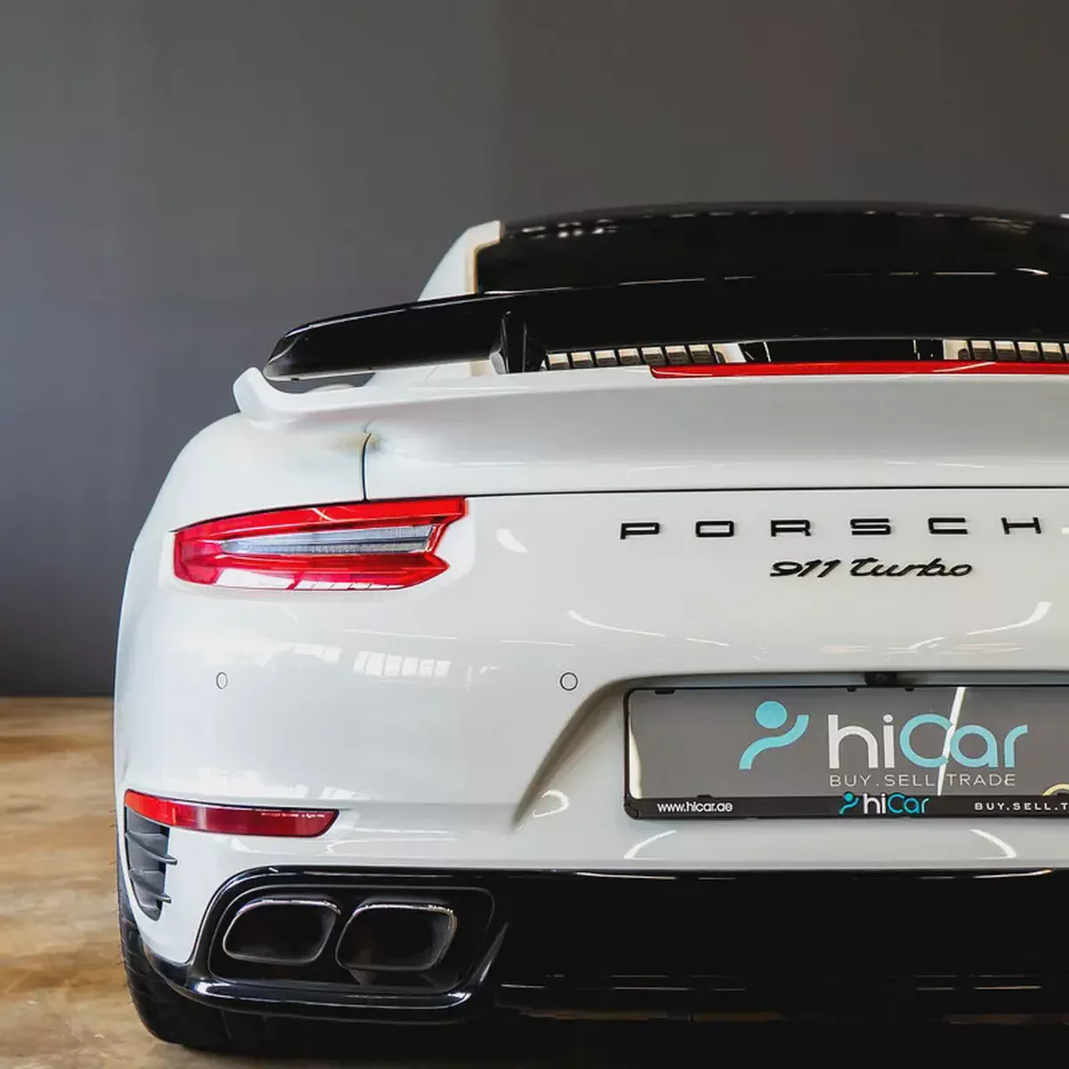 AED 10,595 p.m • 0% Downpayment • Porsche 911 Turbo (991) • 1 Year Warranty-4-4